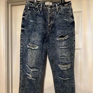 Nature Denim acid wash distressed jean